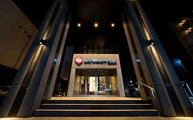 ベストウェスタンプラス福岡天神南